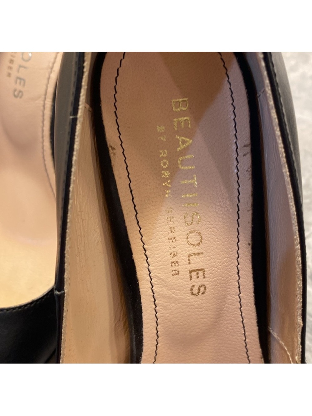 Beau Soles Black Pointed-Toe Women's High Heels - Picture 6 of 7